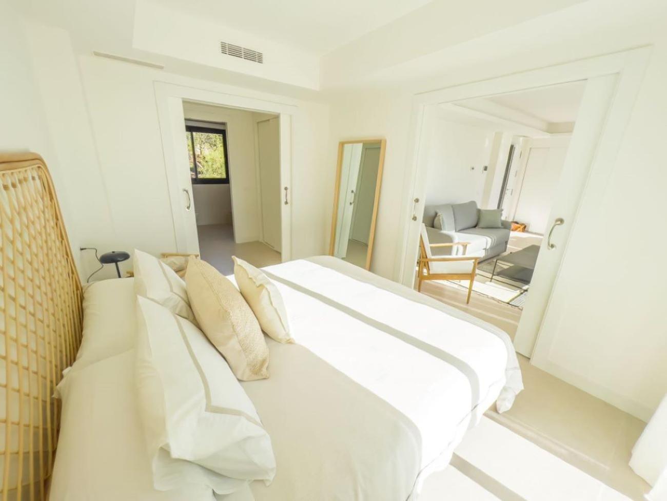 Penthouse On The Golden Mile Apartamento Marbella Exterior foto