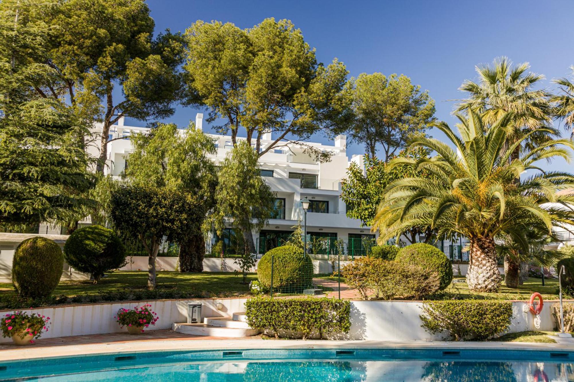 Penthouse On The Golden Mile Apartamento Marbella Exterior foto