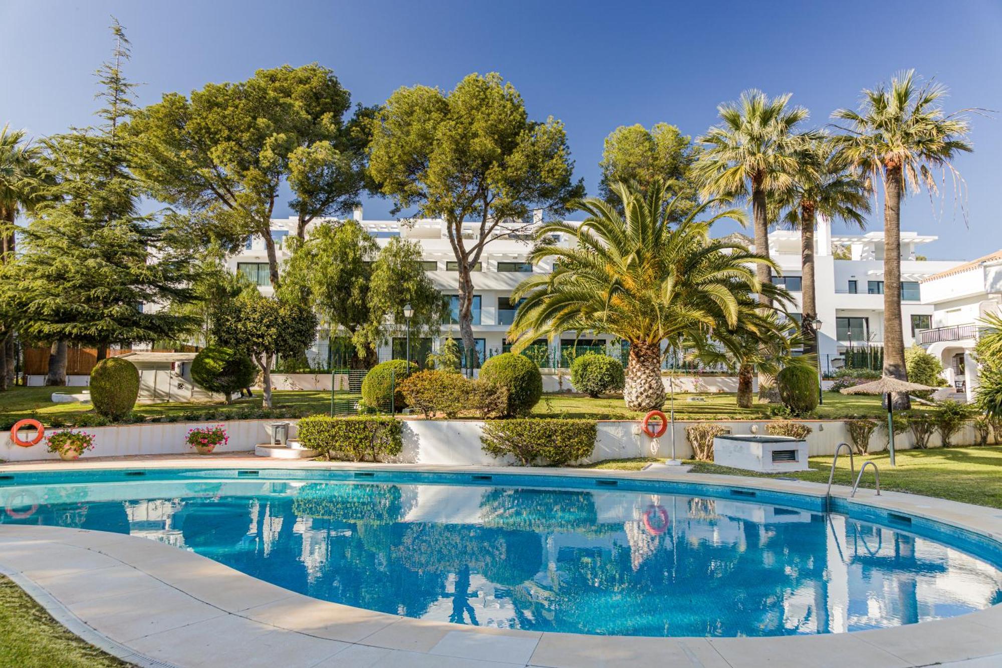 Penthouse On The Golden Mile Apartamento Marbella Exterior foto
