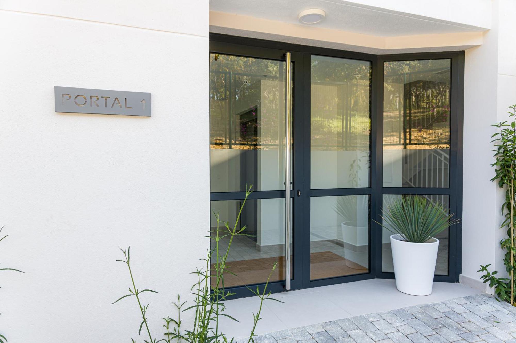 Penthouse On The Golden Mile Apartamento Marbella Exterior foto