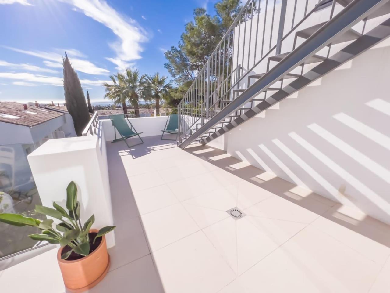 Penthouse On The Golden Mile Apartamento Marbella Exterior foto